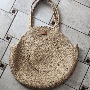 REVUE Natural Woven Tote Bag